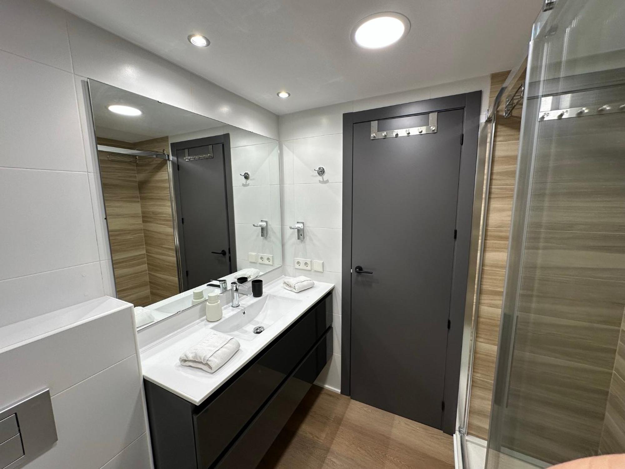 Luxury Frontal Al Mar Benalbeach بينالماذينا المظهر الخارجي الصورة