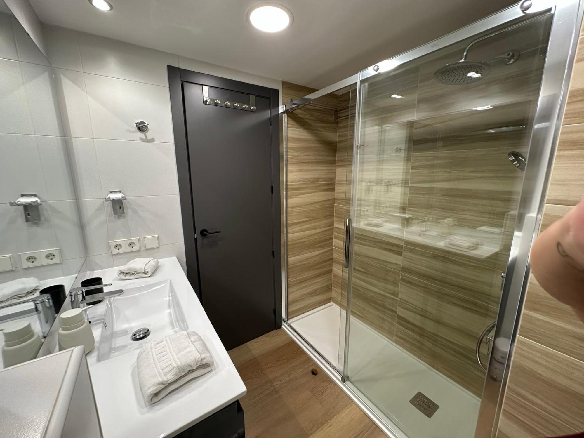 Luxury Frontal Al Mar Benalbeach بينالماذينا المظهر الخارجي الصورة